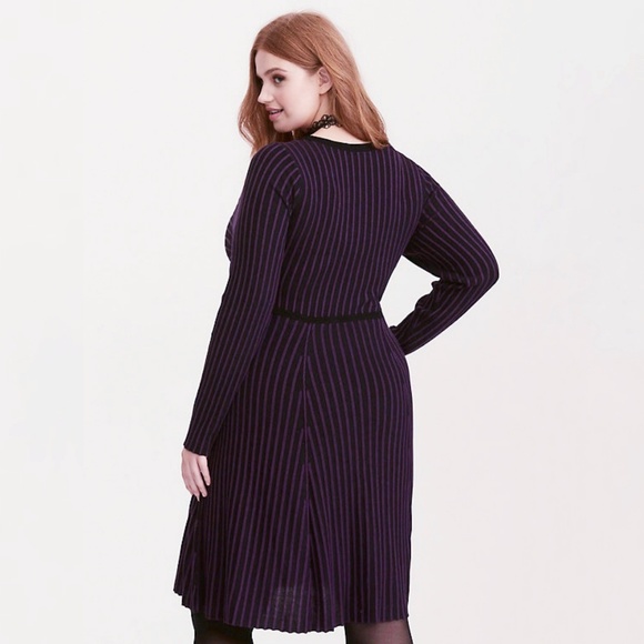 🚫SOLD🚫 Torrid Sweater Skater Dress - Flawed - Picture 2 of 8